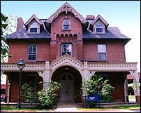 photo of Denison House