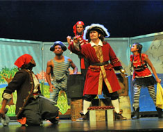 Image: Captain Hook and his pirate crew set sail to go after Peter Pan. (Photo: Jessica Jastrzebski)