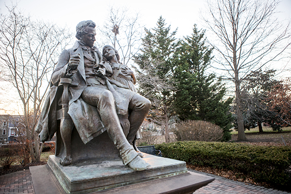 Statue of Thomas Gallaudet with Alice Cogswell Statue of Thomas Gallaudet with Alice Cogswell